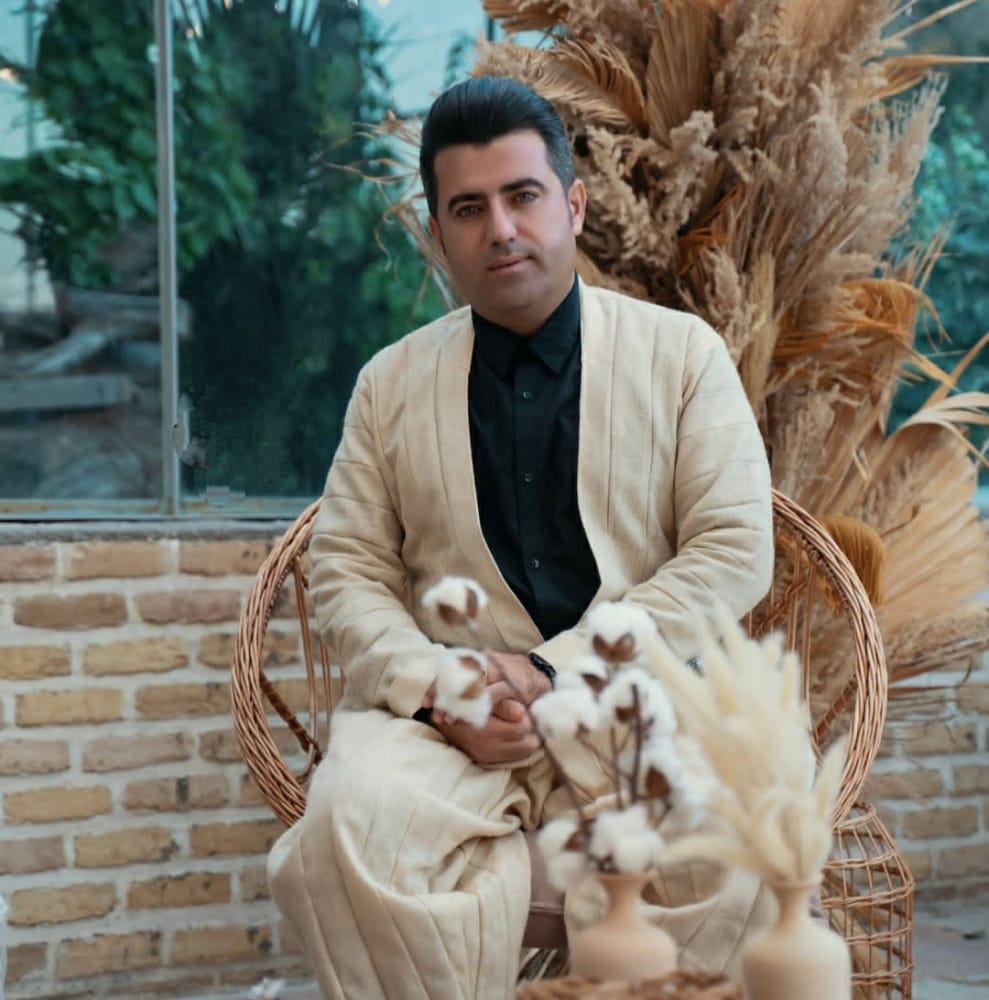 آیت احمدنژاد و علی فیضی کرماشانه که م